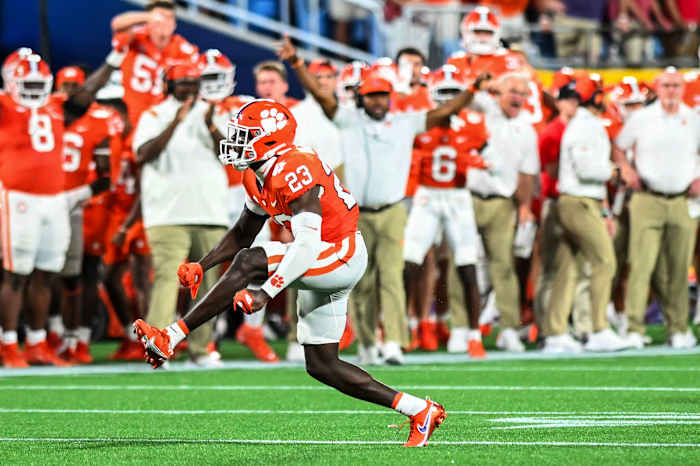 An excellent athlete, Andrew Booth Jr. is a possible top-five selection come April. 